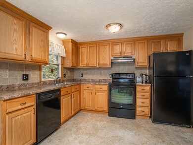 7 Echo Ave, Old Orchard Beach, ME 04064 - photo 6