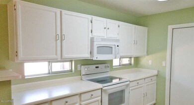5 Kitchen 2