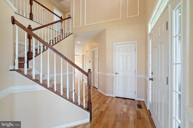 7525 Edington Dr, Warrenton, VA 20187 - photo 2