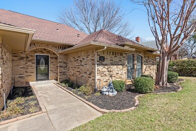 3024 Sweet Briar St, Grapevine, TX 76051 - photo 4