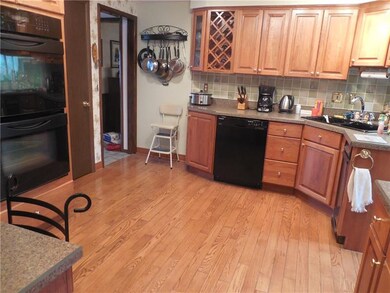 Kitchen:  You will adore all of the magnificent, t