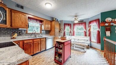 1211 Indian trace Goshen KY 40026 (8 of