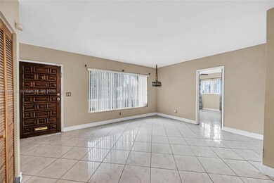14500 NE 5th Ct, Miami, FL 33161 - photo 4