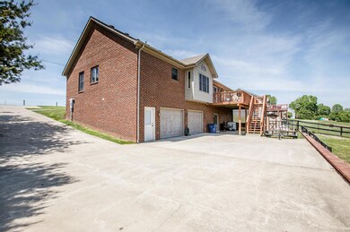 189 Lakeland Dr, Harrodsburg, KY 40330 - photo 3