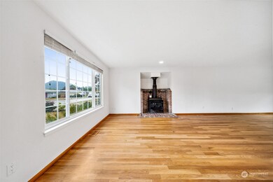 506 Charwila Ln, Enumclaw, WA 98022 - photo 3