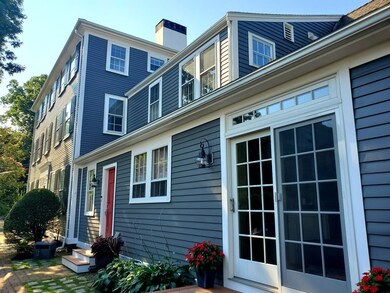 30 Strong St, Newburyport, MA 01950 - photo 2