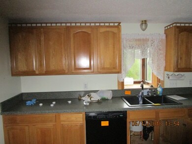 6 Raymond St, Dudley, MA 01571 - photo 5