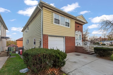 40-25 221st St, Bayside, NY 11361 - photo 3