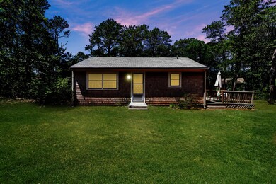 001-photo-twilight-front-view-9387444