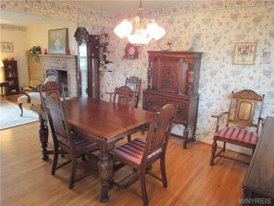 Dining Room. Formal dining room w/hardwoods and op