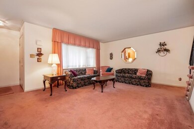 1421 Robert St, Whitehall, PA 18052 - photo 3