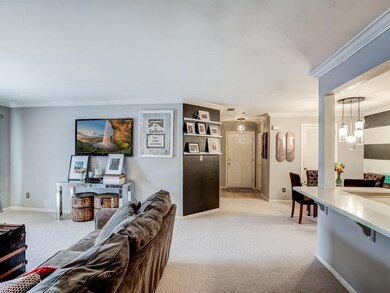 406 Wedgewood Cir, Belford, NJ 07718 - photo 5