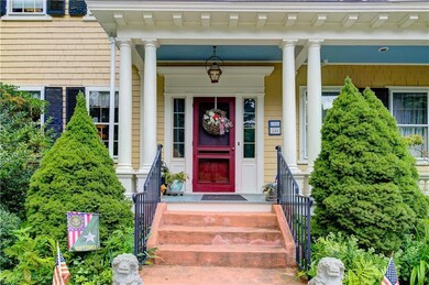 244 Metacom Ave, Bristol, RI 02809 - photo 2