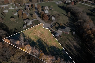 135 Doe Dr, Dry Ridge, KY 41035 - photo 2