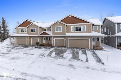 8141 Sockeye unit 10, Anchorage, AK 99507 - photo 2