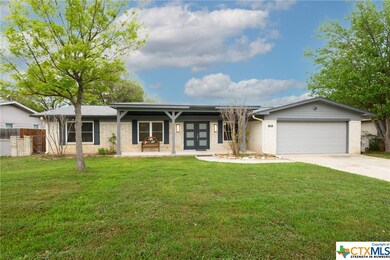 1321 Fieldcrest, New Braunfels, TX 78130 - photo 2