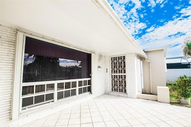 7813 Biltmore Blvd, Miramar, FL 33023 - photo 6