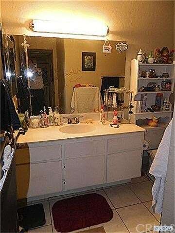 Roomy Bath