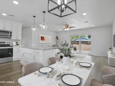 1046 E Elm St, Phoenix, AZ 85014 - photo 7