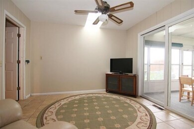 208 Hilltop Cir, Brooklyn, WI 53521 - photo 7