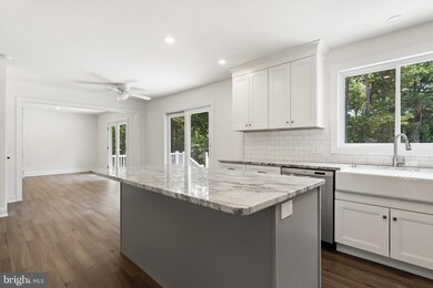 24 Foxchase Rd, Southampton, NJ 08088 - photo 7