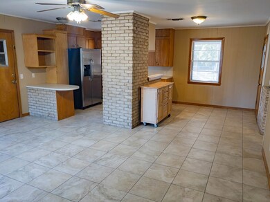 803 Mockingbird Ln, Nacogdoches, TX 75964 - photo 6