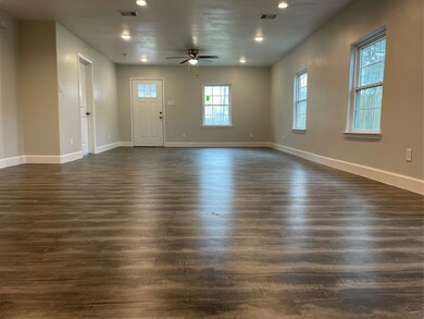 6001 Grace Ln, Houston, TX 77021 - photo 5