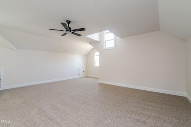 Family Room-14657570
