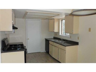 11414 Jack Cupit Ln, El Paso, TX 79936 - photo 5