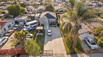 11721 Antwerp Ave, Los Angeles, CA 90059 - photo 2