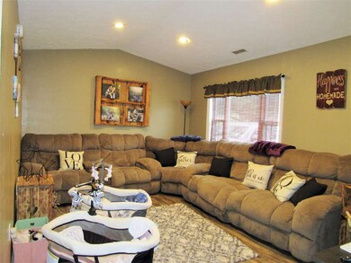 17 Hayrick Rd, Waynesboro, VA 22980 - photo 2