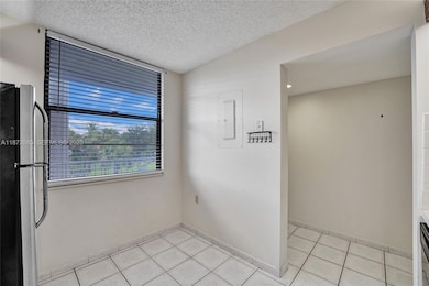 1502 Whitehall Dr unit 303, Davie, FL 33324 - photo 7