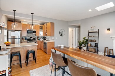 549 E 3rd St unit 3, Boston, MA 02127 - photo 5