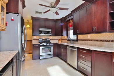 9 E Garfield Ave, Atlantic Highlands, NJ 07716 - photo 4