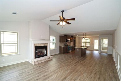 120 Sourwood Ln, Byron, GA 31008 - photo 3