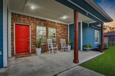 2525 Garapan St, Houston, TX 77091 - photo 3