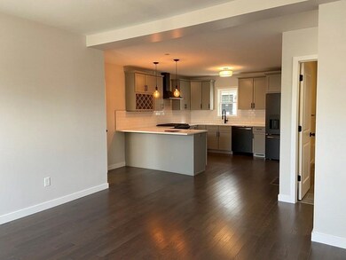 567 Summer St unit 1, Lynn, MA 01905 - photo 6
