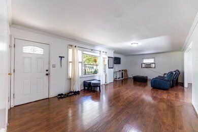 2333 Durbin St, Gary, IN 46406 - photo 2