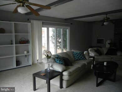 4107 Chelmont Ln, Bowie, MD 20715 - photo 3