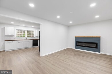 8517 Pamunkey Rd, Spotsylvania, VA 22551 - photo 7