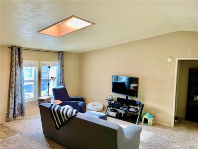 12417 143rd Ave E, Puyallup, WA 98374 - photo 2