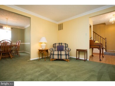 121 Independence Dr, Morrisville, PA 19067 - photo 6