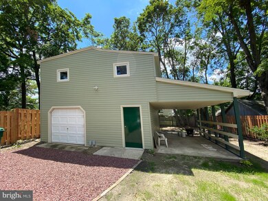 26 W Center St unit B (UPSTAIRS UNIT), Clayton, NJ 08312 - photo 3