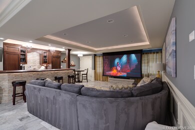 247 N Indiana St, Elmhurst, IL 60126 - photo 3