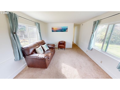 24298 Carpenterville Rd, Gold Beach, OR 97444 - photo 7