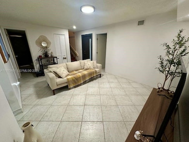 7100 SW 112th Place, Miami, FL 33173 - photo 5