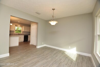 8347 Lone Star Rd, Jacksonville, FL 32211 - photo 7