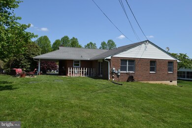 1320 Murgatroyd Rd, Fallston, MD 21047 - photo 2