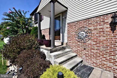 88 Dawn Rd, Levittown, PA 19056 - photo 3
