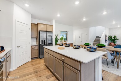 SEA_TangleRidge_Pic_Davenport_Kitchen_2o